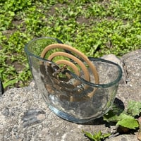 ガラスの蚊取り線香ホルダー