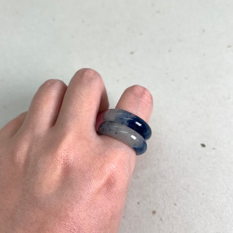 デュモルチェライトインクォーツのリング