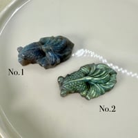 ラブラドライト　金魚