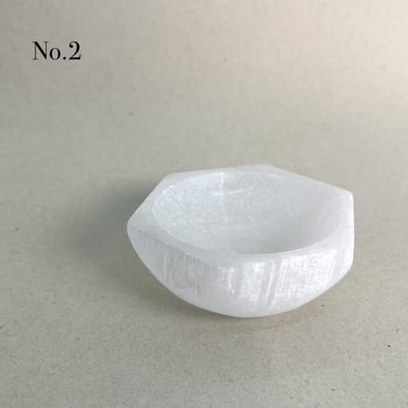セレナイトの浄化用ボウル