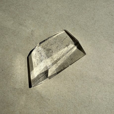クリスタルカット　レムリアン水晶