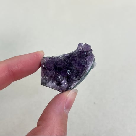 ウルグアイ産アメジストクラスター
