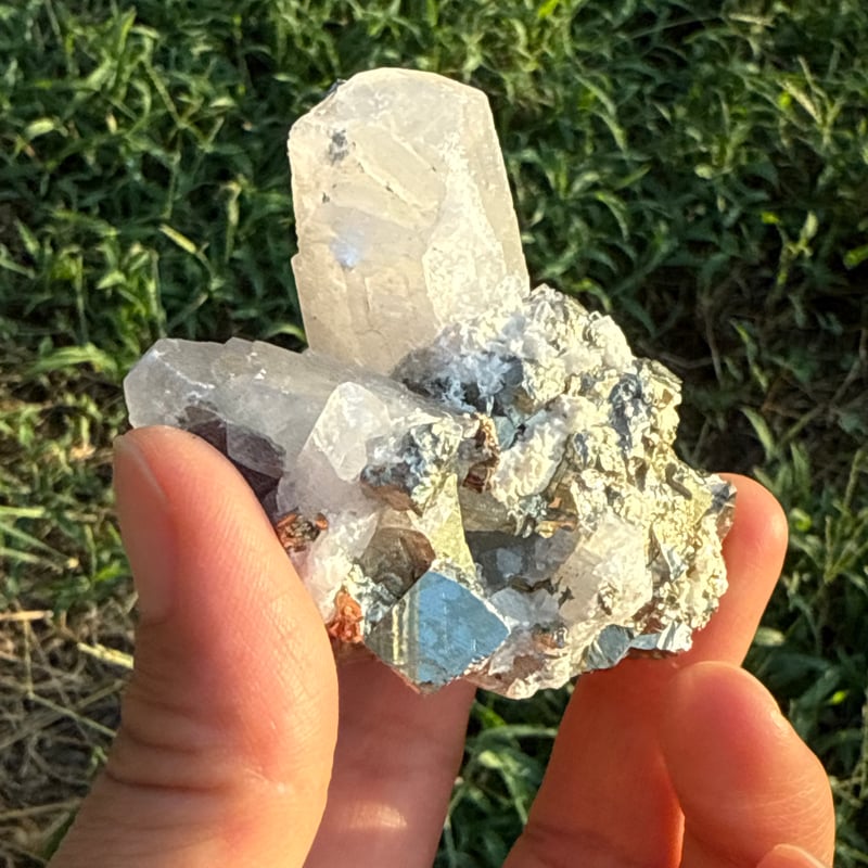 ピンク水晶パイライト共生クラスターNo.1400 ピンク水晶パイライト共生クラスターNo.1400