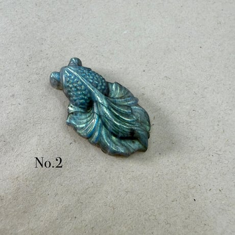 ラブラドライト　金魚