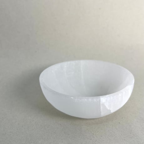 セレナイトの浄化用ボウル