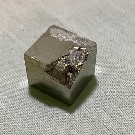 パイライトキューブ ①