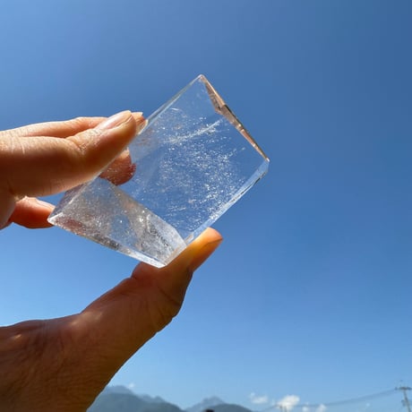 クリスタルカット　レムリアン水晶