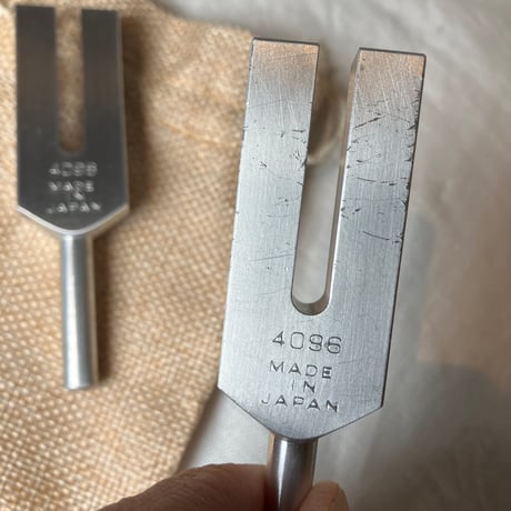 ヒマラヤ水晶と音叉セット