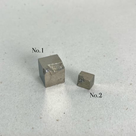パイライトキューブ