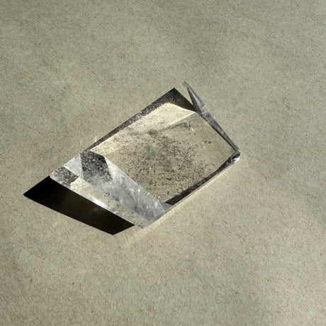 クリスタルカット　レムリアン水晶