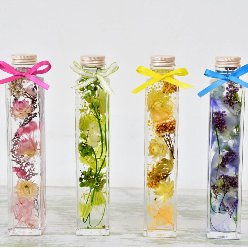 ◇ハーバリウム 294 イエロージニアと春色のお花のbottle *.:。 ◇ハー