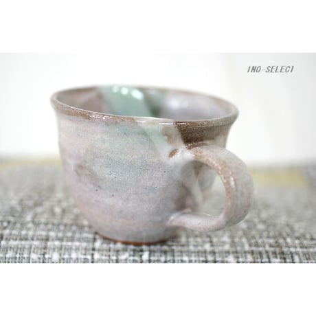 刷毛目とパステル釉のマグ Ｍ