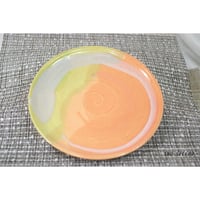 ピンクときみどりのパン皿