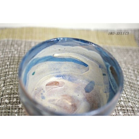 藁灰釉 の茶碗（小さめ）