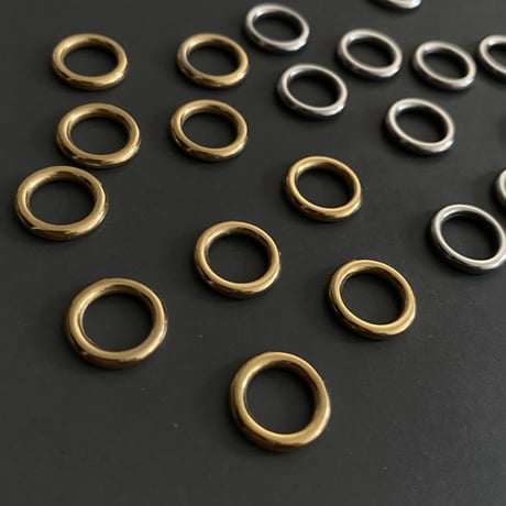 [ 4pcs ] S 12mm サークル リング [ ゴールド / シルバー ] シームレス サージカルステンレス チャーム メタル リングパーツ p-2119256