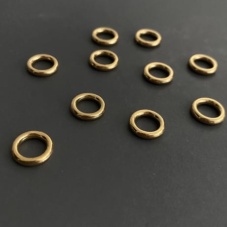 [ 4pcs ] SS 10mm サークル リング [ ゴールド / シルバー ] シームレス サージカルステンレス チャーム メタル リングパーツ p-2119255