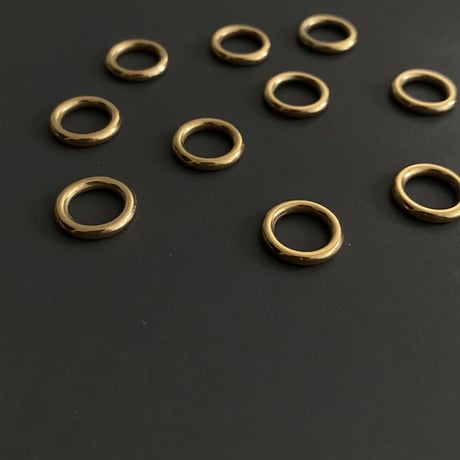 [ 4pcs ] S 12mm サークル リング [ ゴールド / シルバー ] シームレス サージカルステンレス チャーム メタル リングパーツ p-2119256
