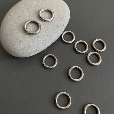 [ 4pcs ] S 12mm サークル リング [ ゴールド / シルバー ] シームレス サージカルステンレス チャーム メタル リングパーツ p-2119256