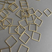 [ 10pcs ] 真鍮 15mm スライス スクエア デザインパーツ 小 四角形 ブラス チャーム メタル パーツ tp-10095