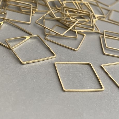 [ 10pcs ] 真鍮 20mm スライス スクエア デザインパーツ 小 四角形 ブラス チャーム メタル パーツ tp-10096