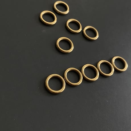 [ 4pcs ] S 12mm サークル リング [ ゴールド / シルバー ] シームレス サージカルステンレス チャーム メタル リングパーツ p-2119256