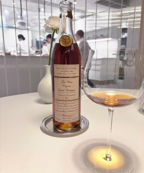 Cognac François VOYER Lot 84 pour BAR DORAS et Blanc Paris 180本限定(700ml/60.4%vol)