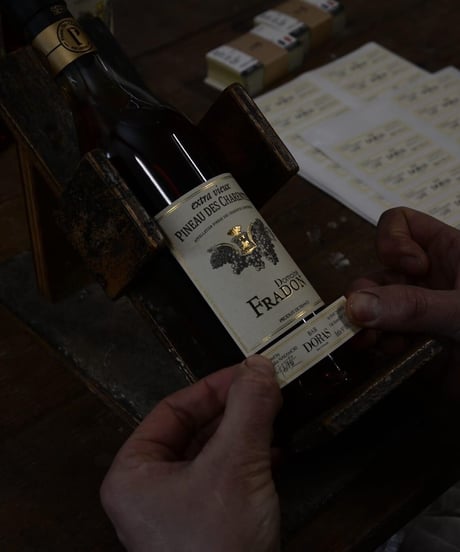 Domaine FRADON Extra Vieux Pineau des Charentes pour BAR DORAS 216本限定 (500ml/17.5%vol)