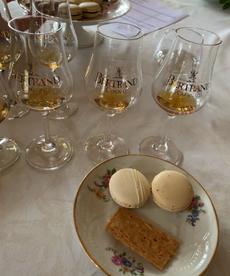 Cognac BERTRAND « Heritage »pour BAR DORAS 120本