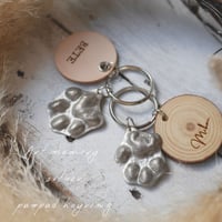 "silver"で作った肉球キーホルダー🐾　中サイズ (4.0~4.9cmまで）