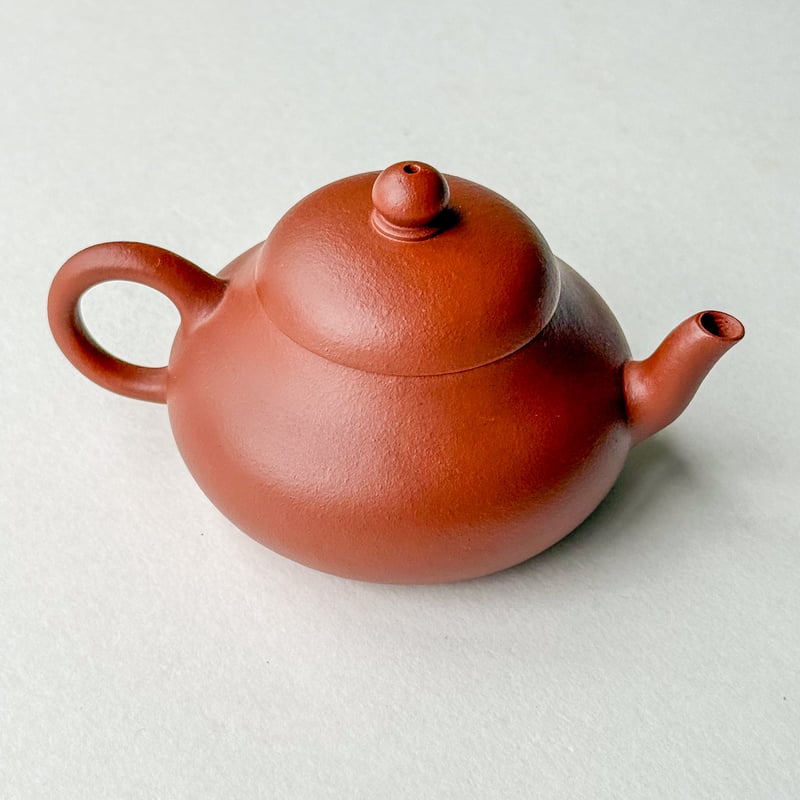 朱泥桃型茶心壷　朱泥急須　煎茶 朱泥桃型茶心壷 朱泥急須 煎茶