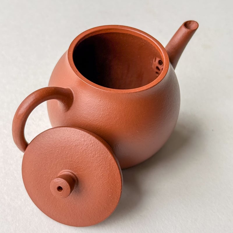 朱泥桃型茶心壷　朱泥急須　煎茶 朱泥桃型茶心壷 朱泥急須 煎茶 朱泥桃型茶
