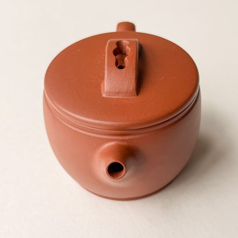 朱泥茶壺 扁玉壺】全手工原礦小煤窯朱泥經典紫砂茶壺– Cha-Tailor Tea