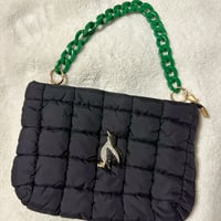 ふわふわバッグ　ペンギンブラック