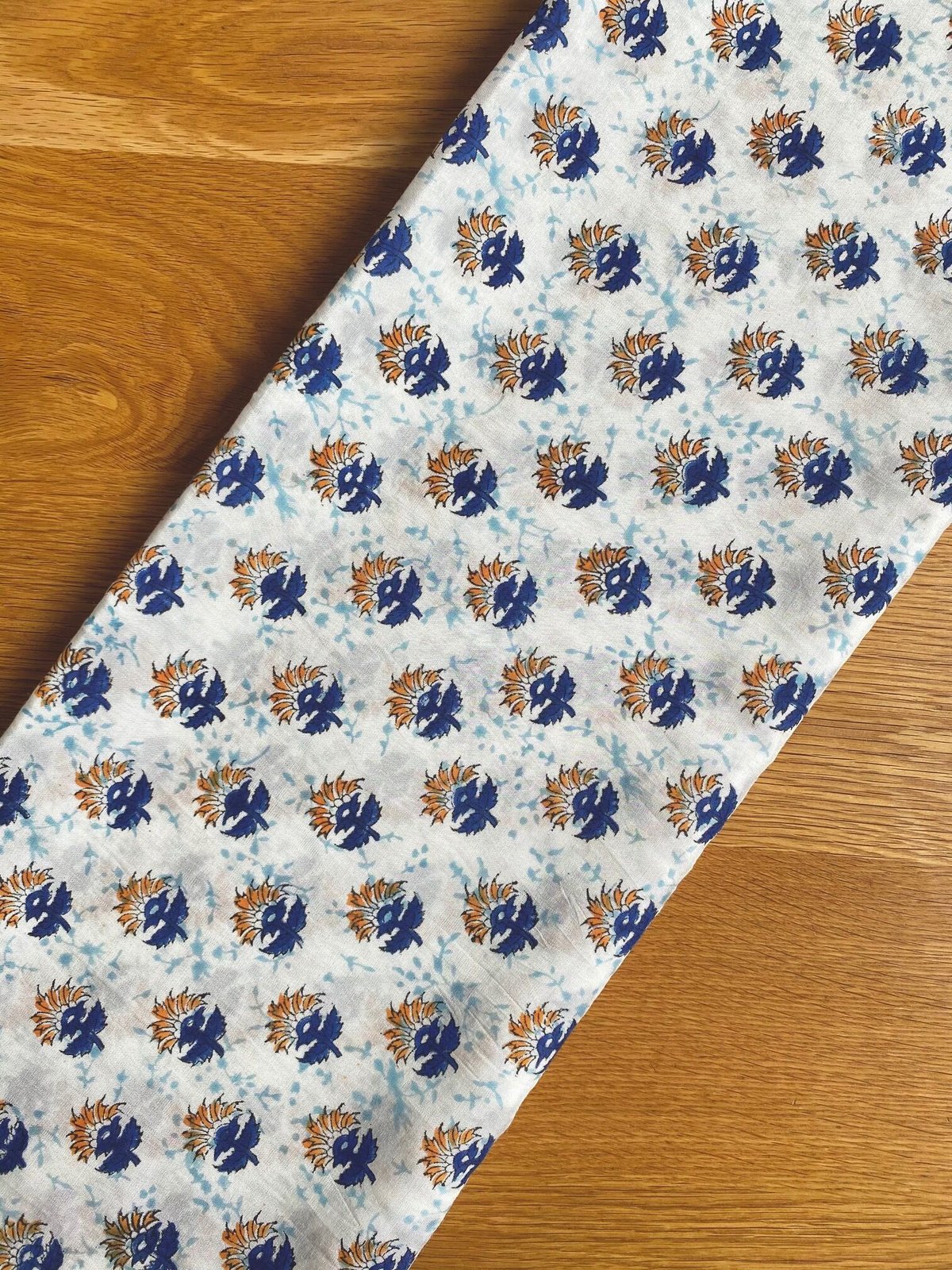 インドレーヨン ハンドブロックプリント生地 FB-21030010HBVC | suitao