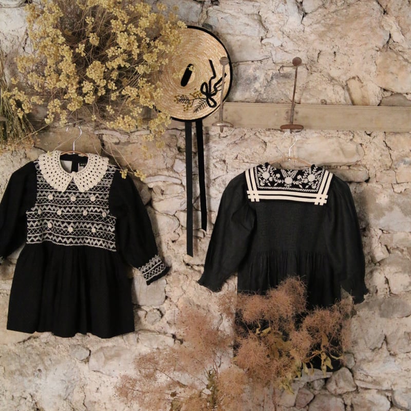 BONJOUR DIARY] HANDSMOCK BLOUSE WITH REMOVABL