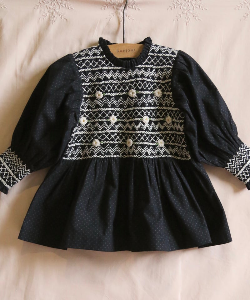 BONJOUR DIARY]【残りわずか！】HANDSMOCK BLOUSE WITH RE