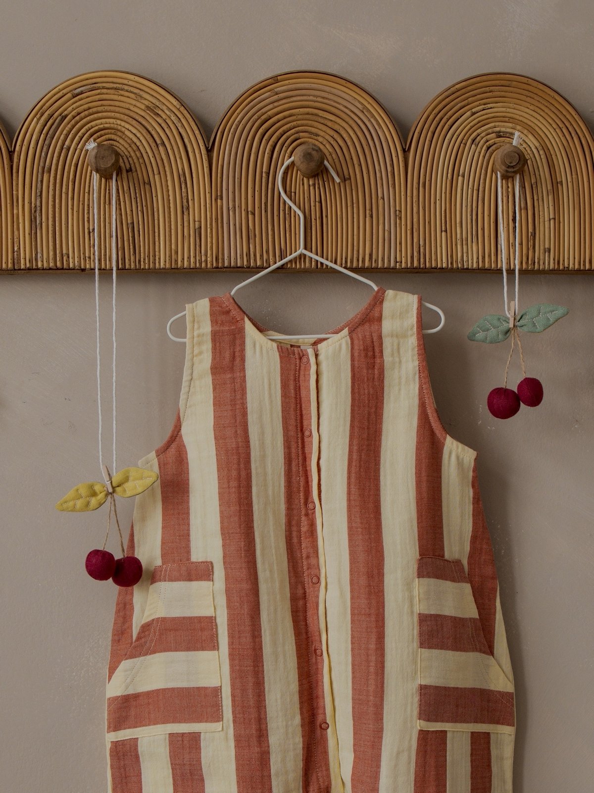 ORGANIC ZOO]【残りわずか！】Tomato Stripes Jumpsuit |