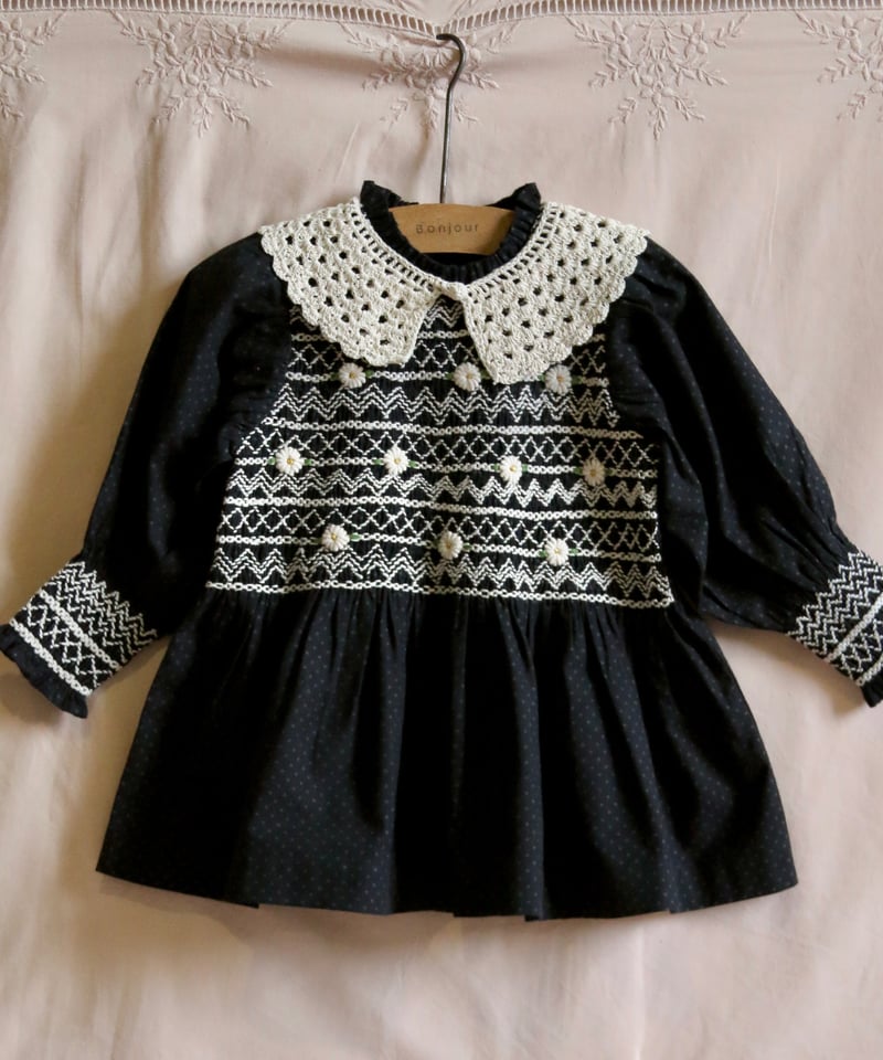 BONJOUR DIARY]【残りわずか！】HANDSMOCK BLOUSE WITH RE