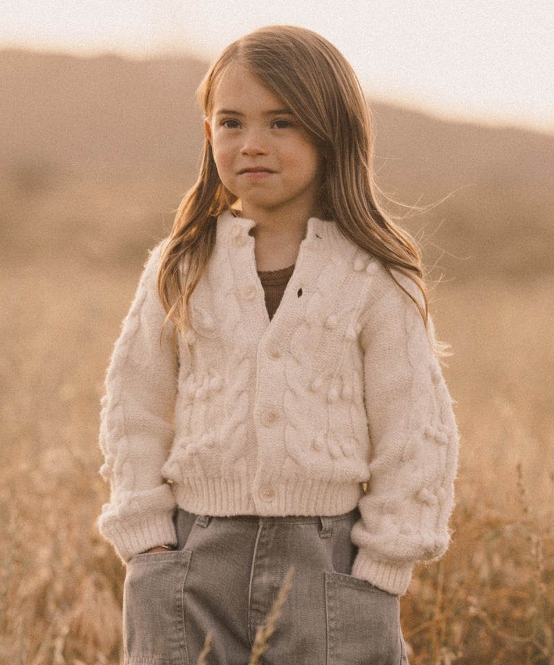 Le reve de Lily(ル レ—ヴ ドゥ リリー)リヨセル コットン クルーネック クリスタルボタン カーディガン・LKC-4-320140    レディース 女性 誕生日プレゼント ギフト 正規品 新品 Rylee+Cru]【LAST1！！】BOBBLE CARDIGAN | NATURAL