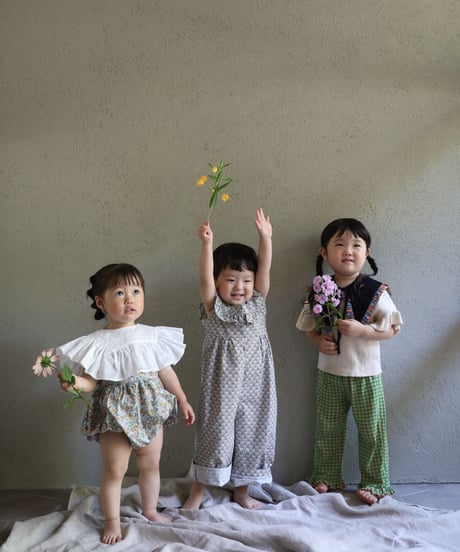 [Ron Ron Baby & Mom]【再入荷！LAST１！！】06.triangle ribbon (navy×flower frill)