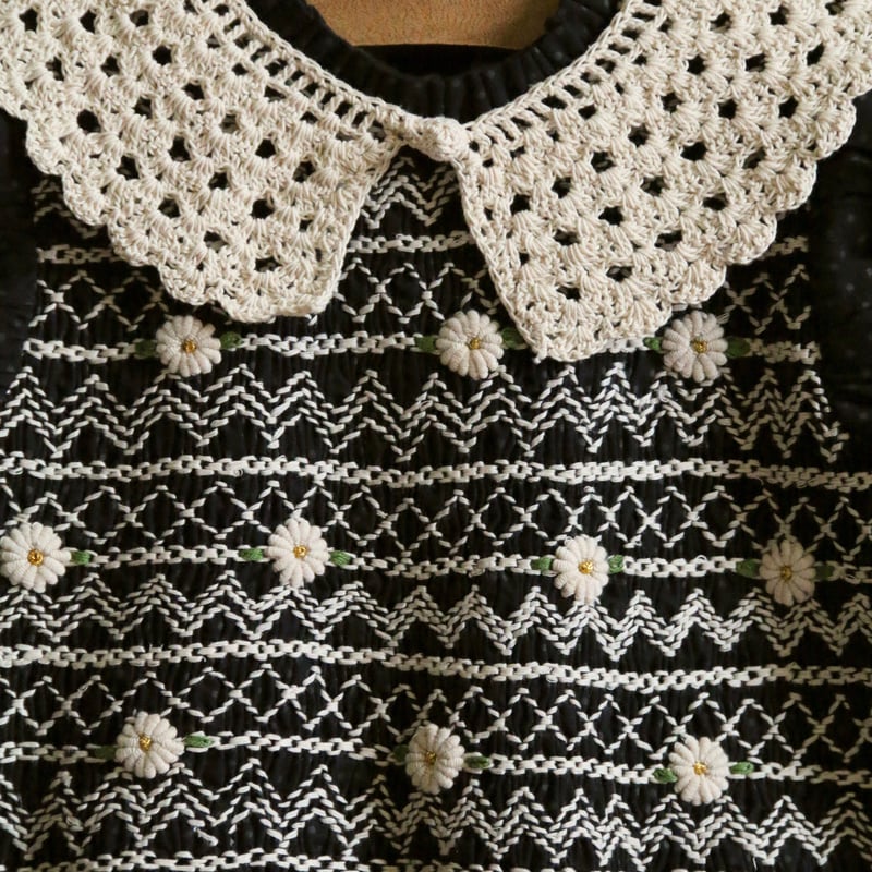 トップス Bonjour diary HANDSMOCK BLOUSE 6y Bonjour Diary Handsmock Blouse with Crochet Collar, Black