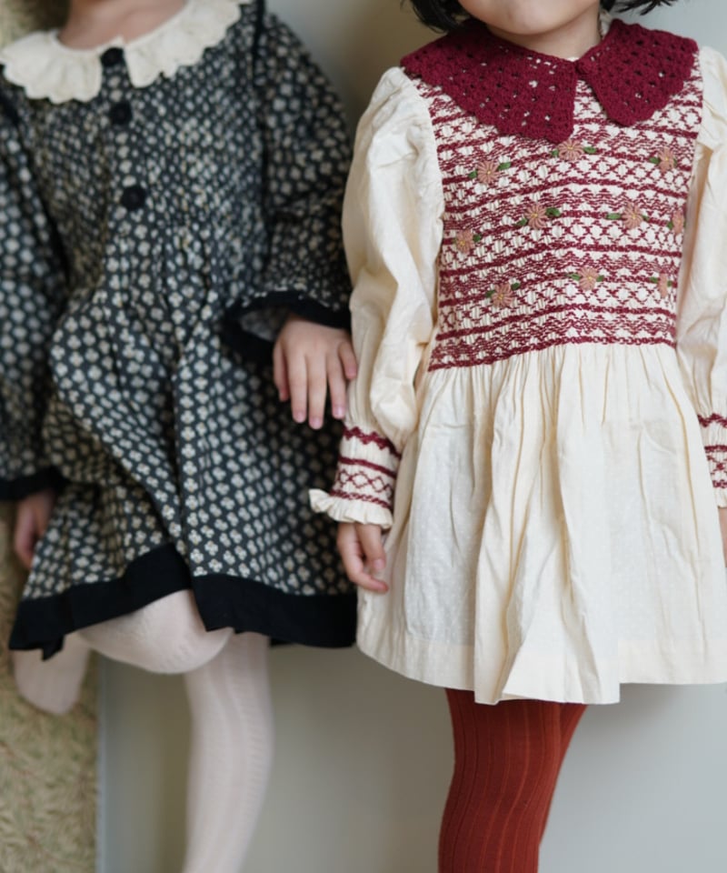 BONJOUR DIARY] HANDSMOCK BLOUSE WITH REMOVABL