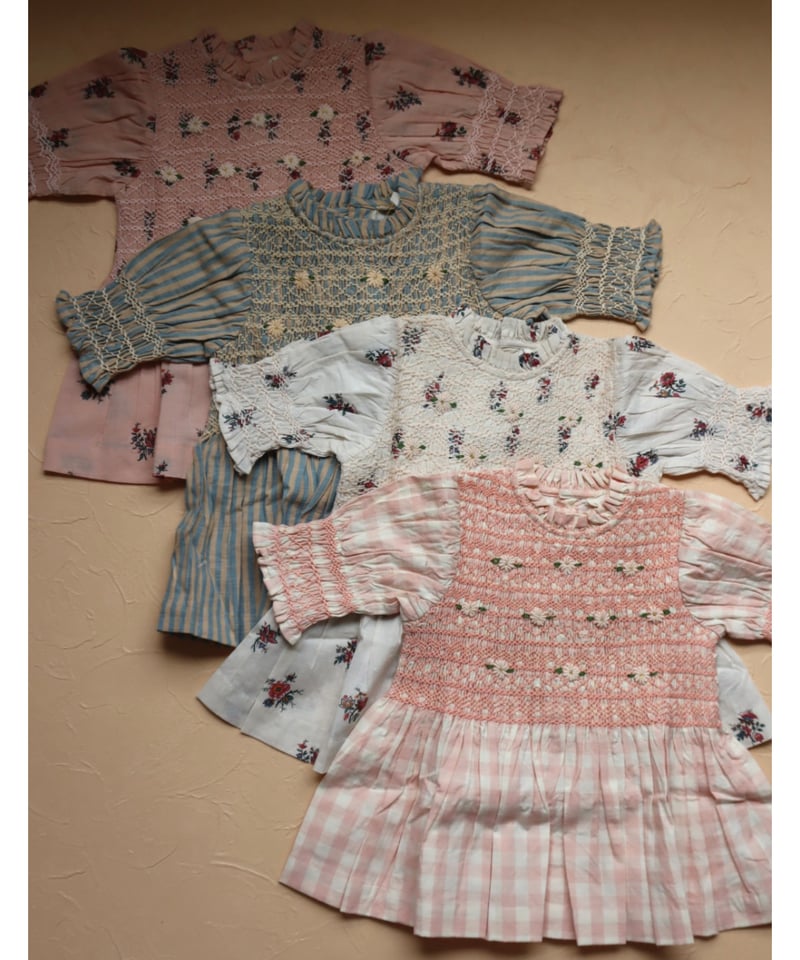 BONJOUR DIARY]【LAST1！！】Handsmocks blouse | Pin