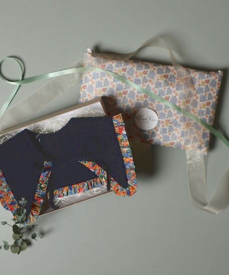 [Ron Ron Baby & Mom]【再入荷！LAST１！！】06.triangle ribbon (navy×flower frill)