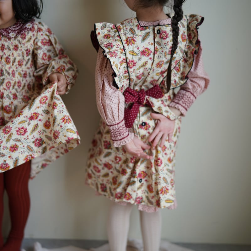ワンピース Bonjour NEW APRON DRESS 6Y ワンピース Bonjour NEW APRON DRESS 6Y New Apron Dress in
