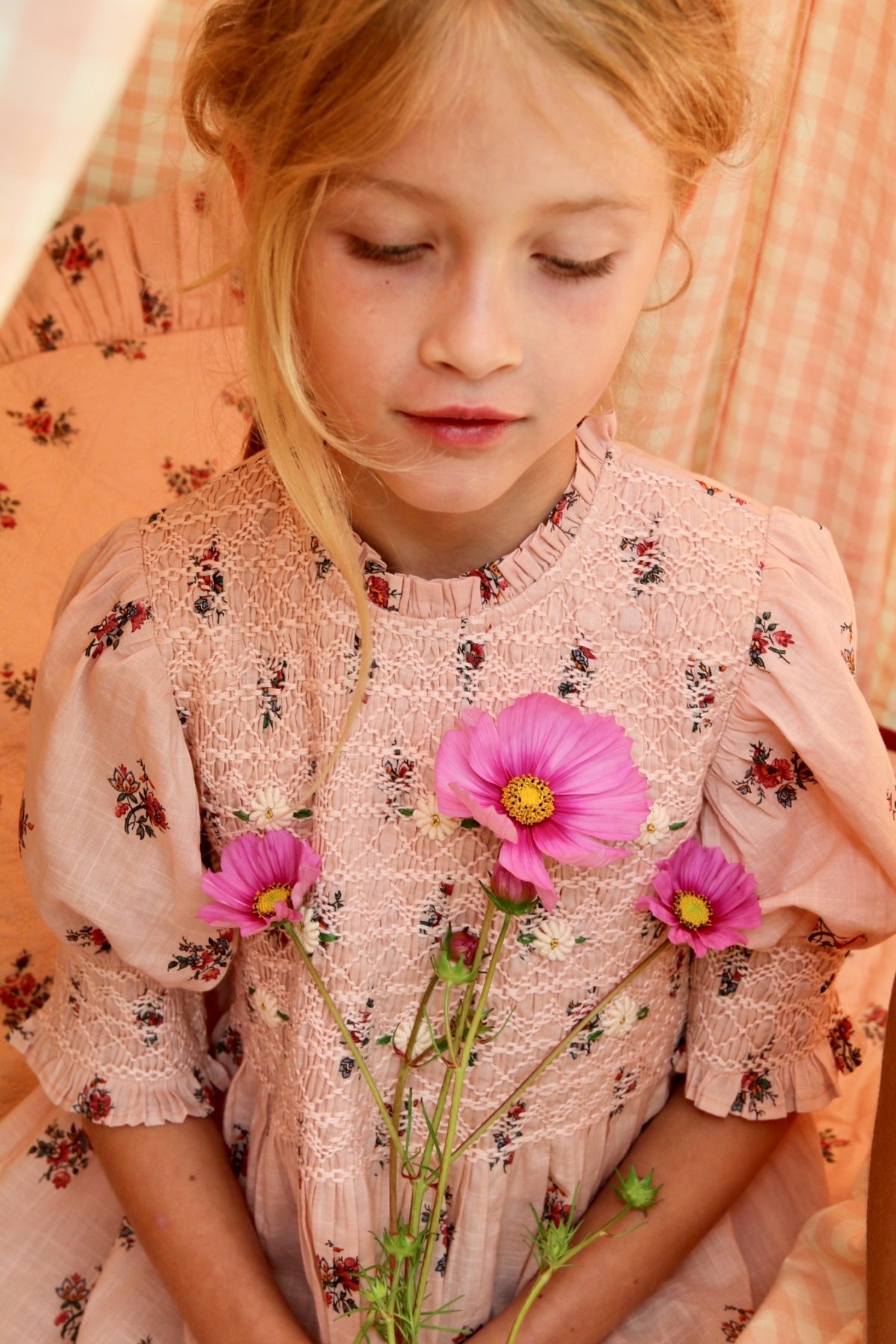BONJOUR DIARY]【残りわずか！】Handsmocks blouse | Pink