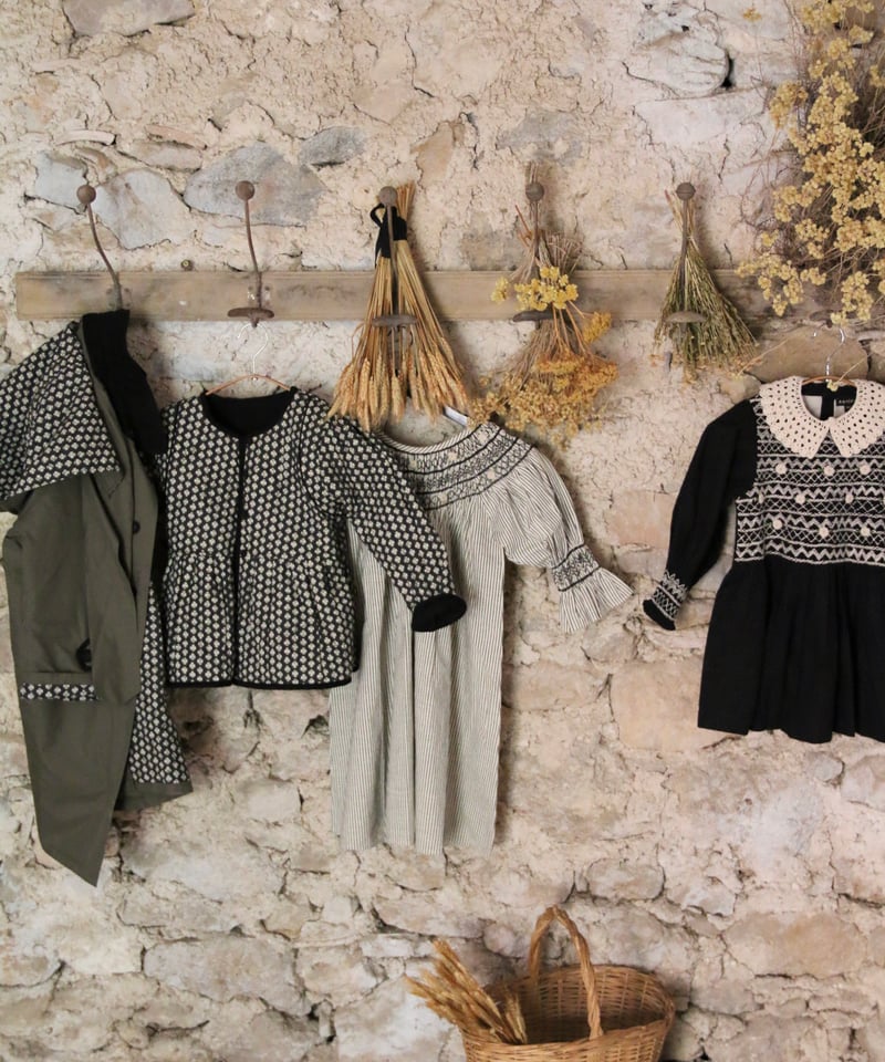 BONJOUR DIARY]【残りわずか！】HANDSMOCK BLOUSE WITH RE