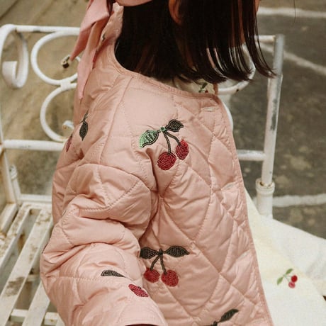 新品タグ付Konges slojd いちご柄ダウン 3才 新品タグ付Konges slojd いちご柄ダウン 3才