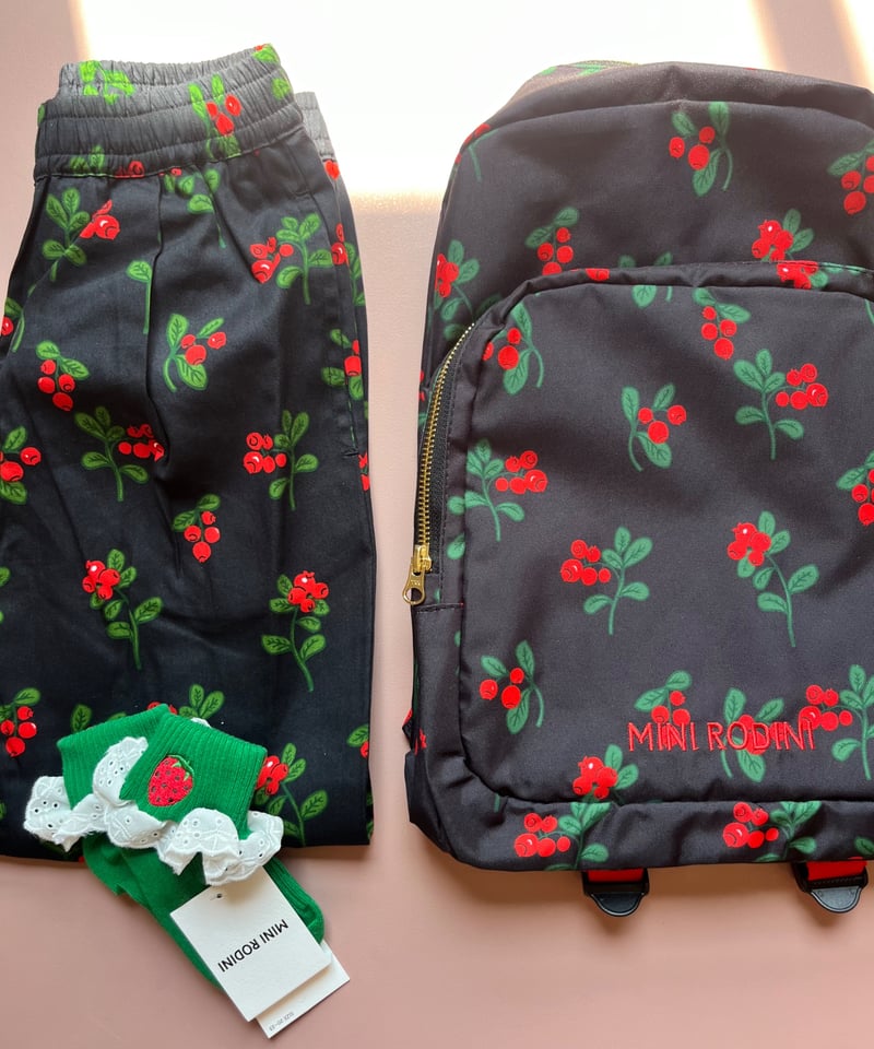 mini rodini]【LAST1！！】Lingonberries aop backpac