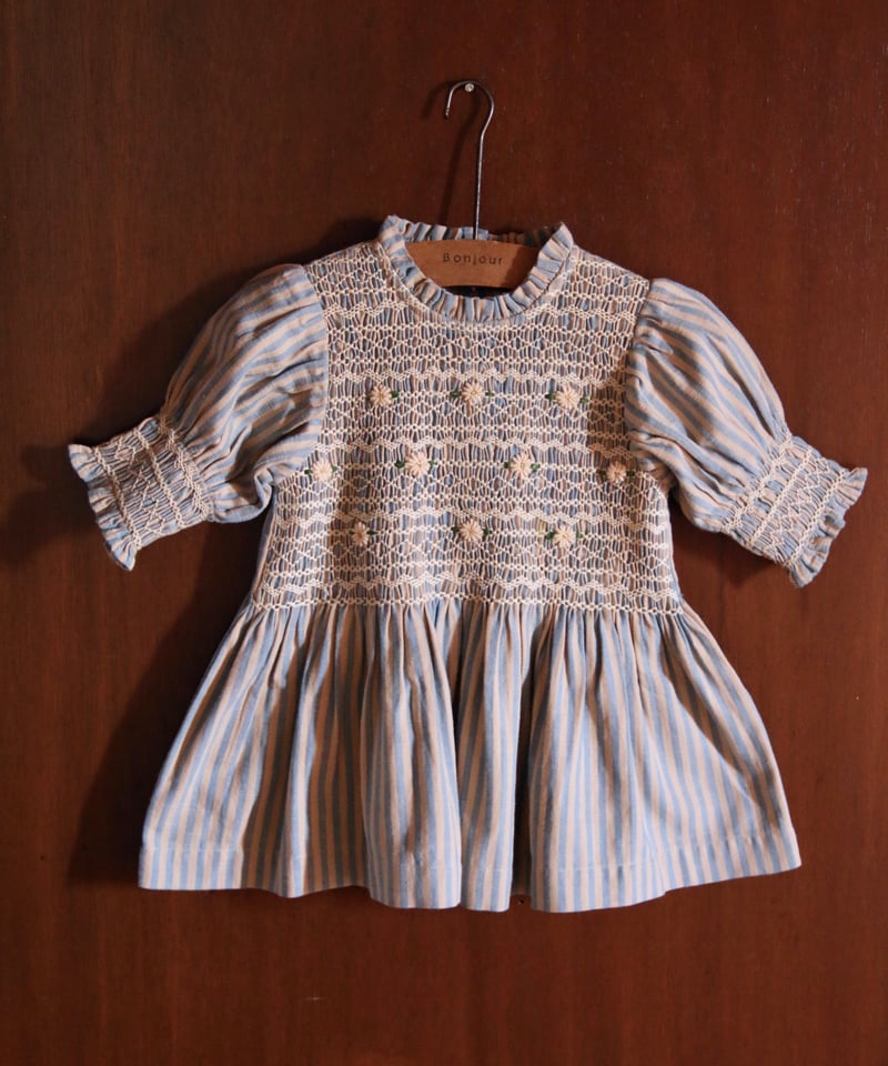 BONJOUR DIARY] Handsmocks blouse | Transat st